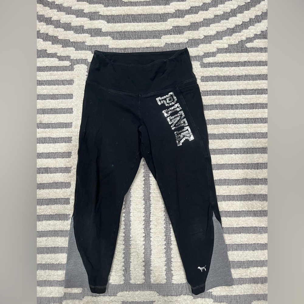 Victoria’s‎ Secret pink sequin cropped leggings